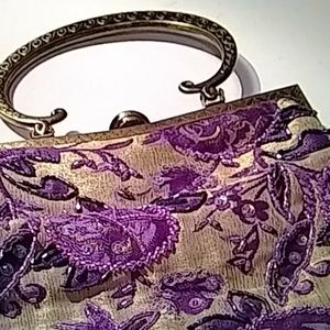 Vintage purple beaded purse with metal handle